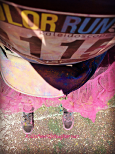 I'm Ready To SHINE In The Color Run | TheMrsTee.com